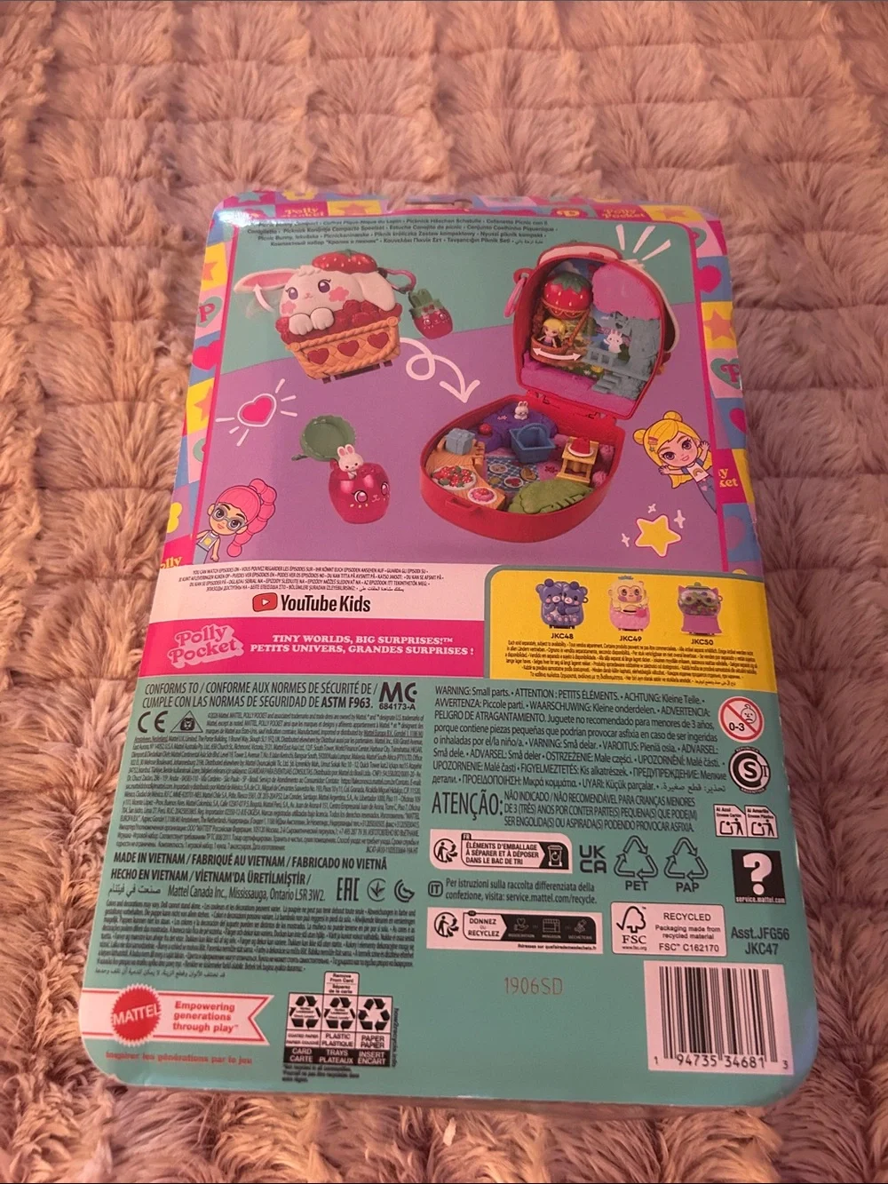 Polly Pocket Strawberry Bunny Playset new